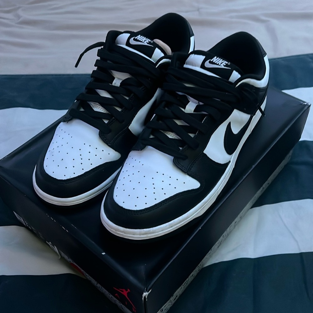 Nike Low Retro Panda White black